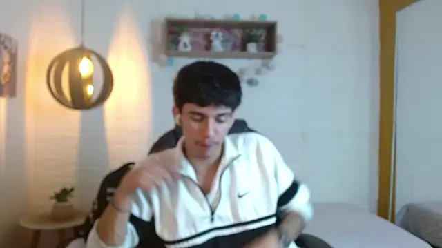 AmethystShadow17 webcam