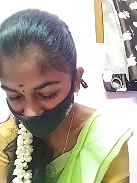 Tamil_Hot_RoyalQueen webcam