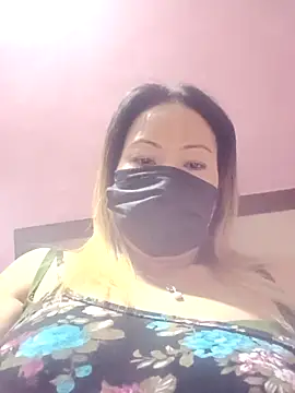 Bristy_BigBoobs webcam