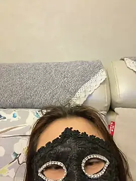 美女zhizhibaobei在线直播