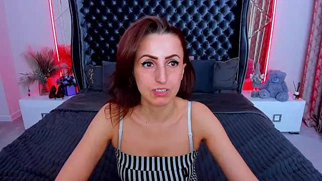 Rebecca_Diamond webcam