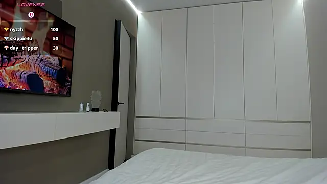 JenniferQueen11 webcam