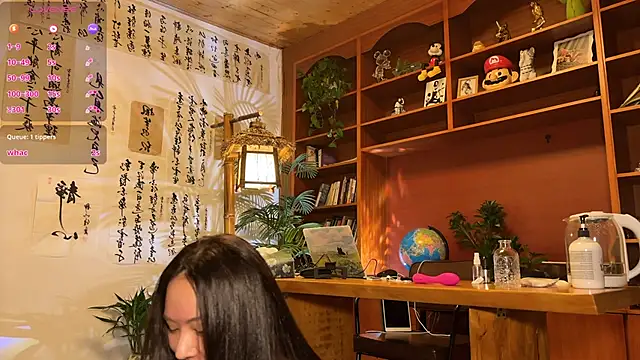 meowLili's live cam