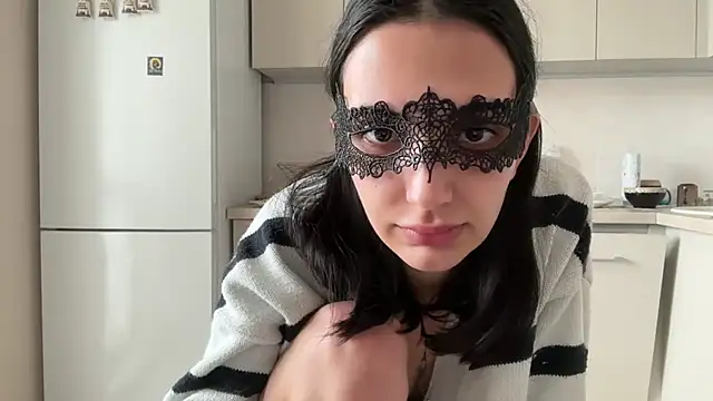 AvestanSole live sex cam