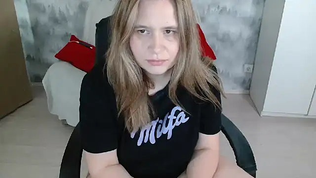 AdelinaLawson webcam