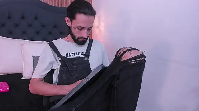 Preview of hisoka_011