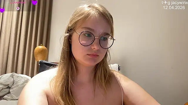 JacyWinslat webcam