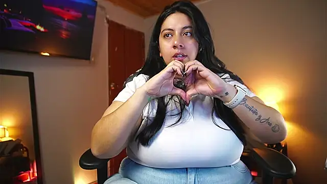 coraline_latin (Ask my age) - ❤️I LIKE MOAN FOR U ❤️