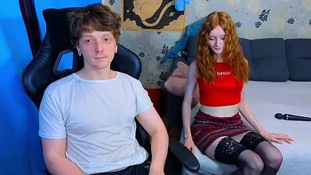 lakmsrrrmrrr - Lakmsrrrmrrr's free webcam - UK Sex Cams