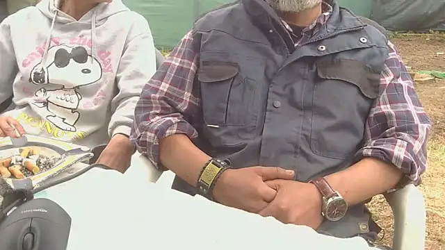 tixyanal70 - Tixyanal70's free webcam - UK Sex Cams