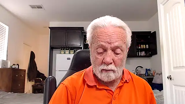 rockpoint69 - Rockpoint69's free webcam - UK Sex Cams