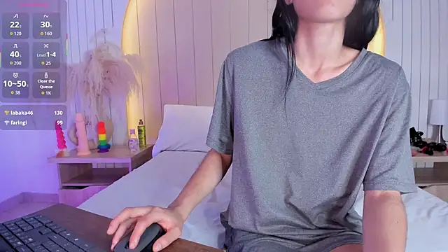 ALICESANDOVAL webcam