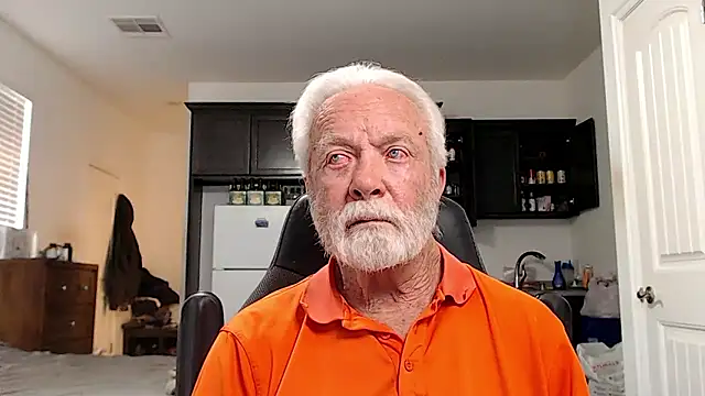 rockpoint69 - Rockpoint69's free webcam - UK Sex Cams