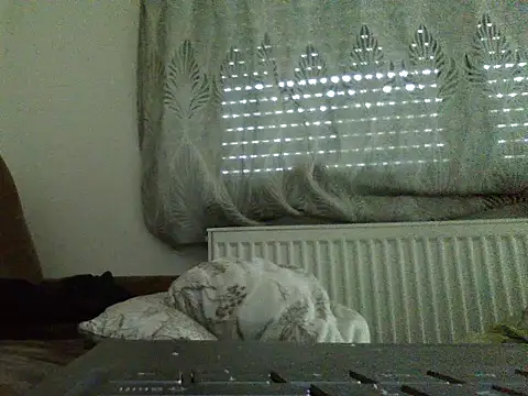 frol83 - FROL83's free webcam - UK Sex Cams