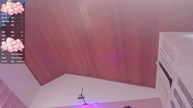 elodie_walker webcam