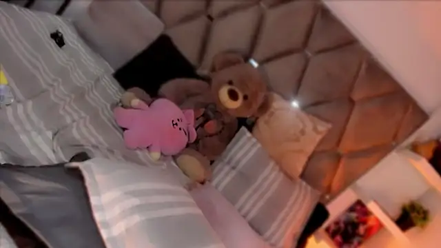 yaneycam - Yaneycam's free webcam - UK Sex Cams