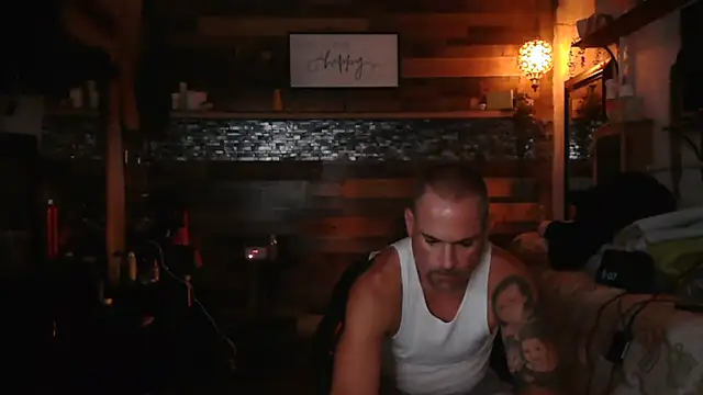 MISTERANDDEMI live sex cam