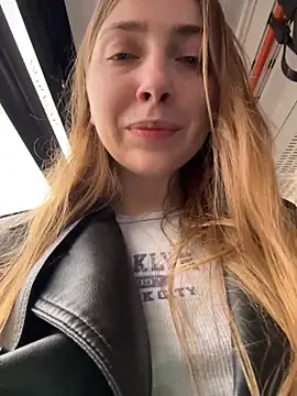 Sunny___Bunny webcam