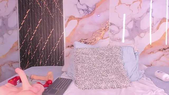 Come_for_this webcam