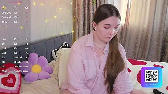 ConstanceHelms webcam