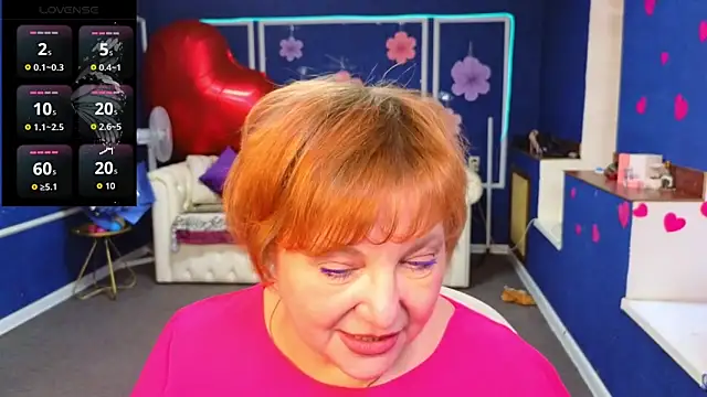 Kira_Kingslee webcam