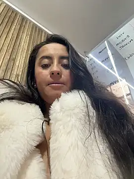 Antonella_Julieta webcam