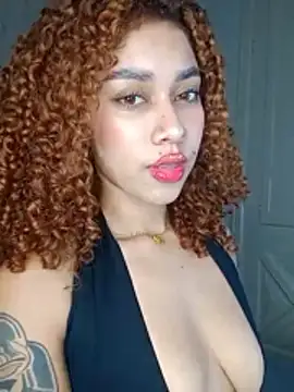 Sienna_brunette webcam