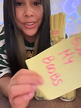 haileydiana (F young) - ✨OPEN SURPRISE SCROLL✨