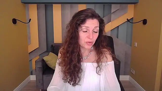 EllaLong live sex cam