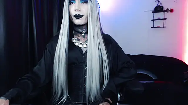 april_simons2 webcam