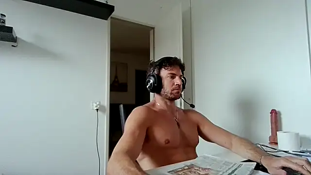 alpha-hunk webcam