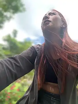 Queen_Scatlett webcam