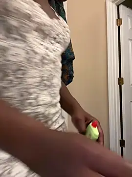 choclatepeaach webcam