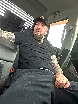 Beardedtattood webcam