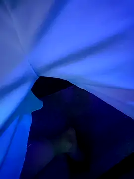 chronic_vibez webcam