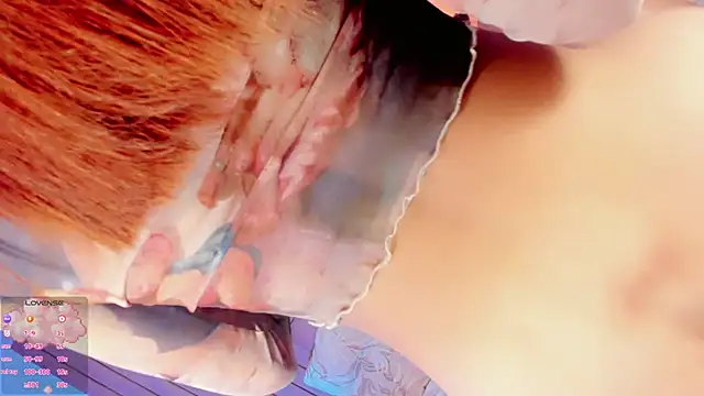 camille_deluxe - Camille_deluxe's free webcam - UK Sex Cams