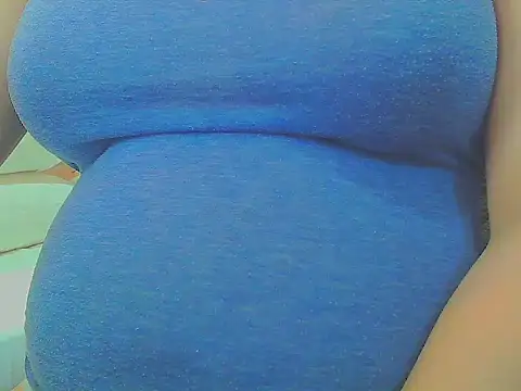 keepmepregnantT webcam