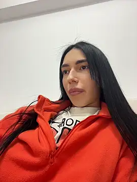 celine_roxelle - Celine_Roxelle's free webcam - UK Sex Cams