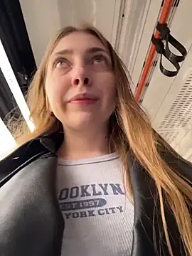 Sunny___Bunny webcam