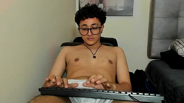 Adonibaskerville4 webcam