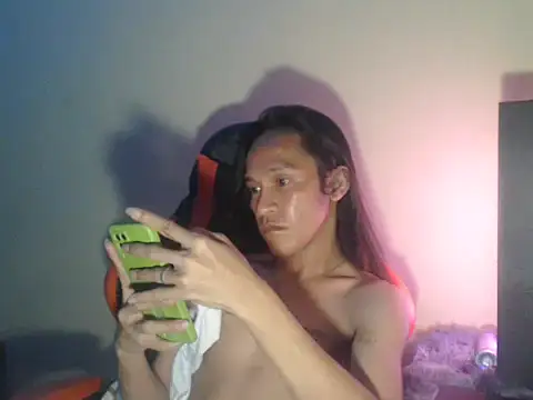 ashelyxyn69xx webcam