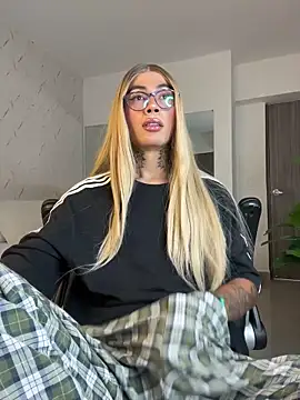 miss_tatiana_'s live cam