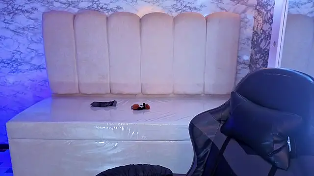 Afrodita_Wild_v webcam