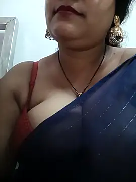 Webcam Model (Nyra-23)  is live.Free join now!