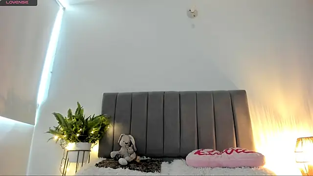 sophie_connors webcam