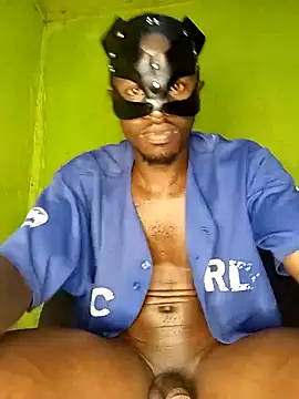 StrongEbonyDick webcam