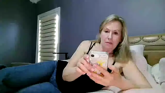 Lisaisluscious webcam