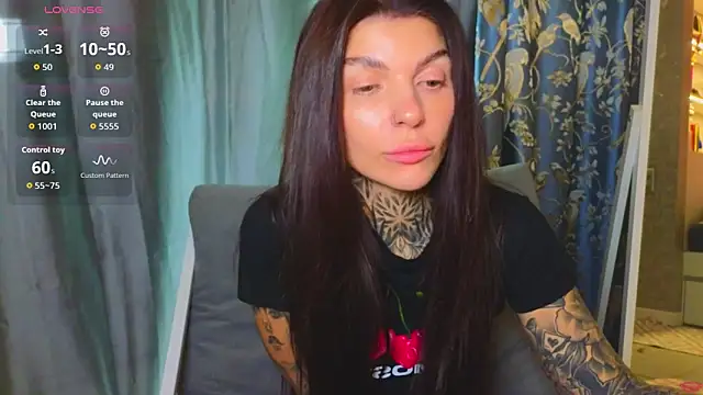 tattooedBabyy webcam