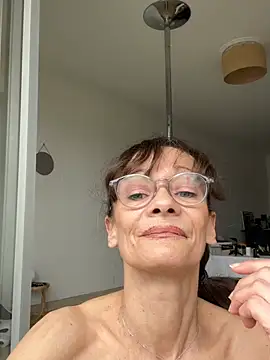 Chris06d22@xh webcam