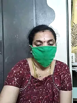 bhavyasri_55 webcam
